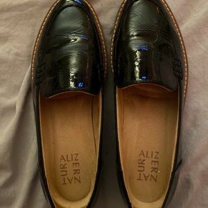 NATURALIZER Black Chunky Loafer